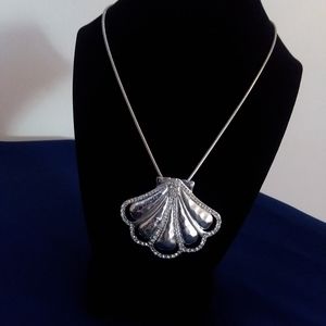 Silver Shell Necklace & Earring Set